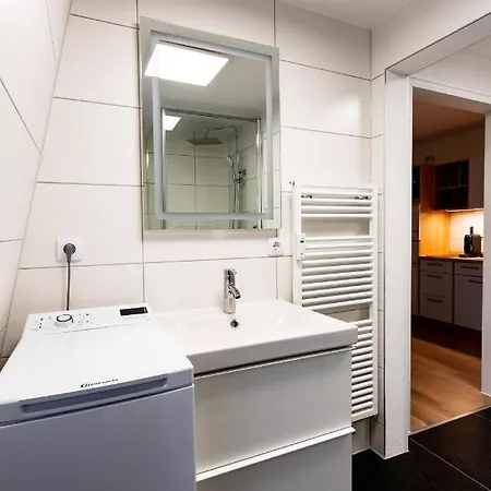 Festwiese - Modernes Nahe Neustadter Innenstadt * Neustadt an der Weinstraße