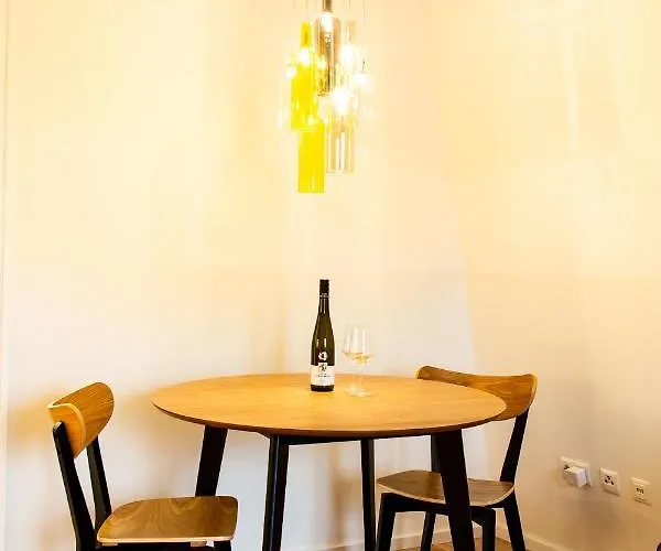 Festwiese - Modernes Nahe Neustadter Innenstadt 公寓 *